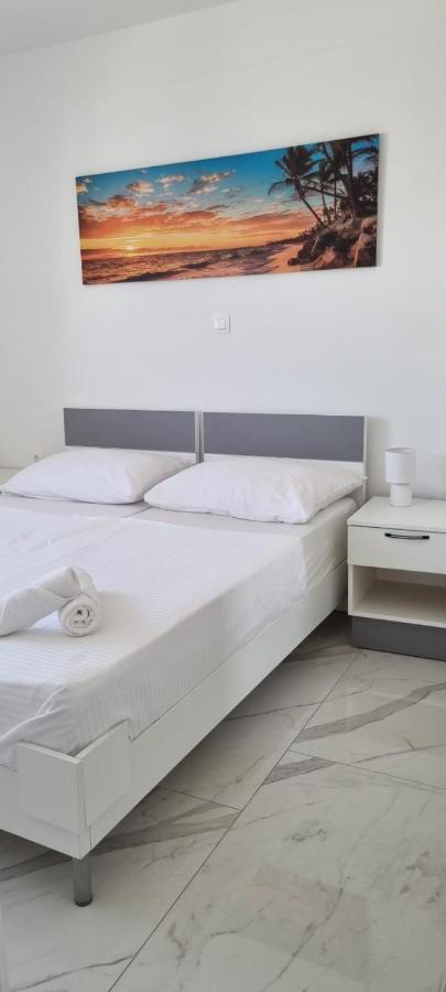 Villa Mateo Новаля Екстериор снимка
